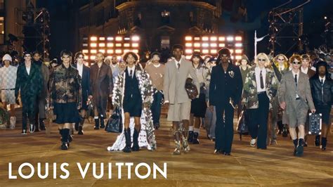 louis vuitton show|louis vuitton latest fashion show.